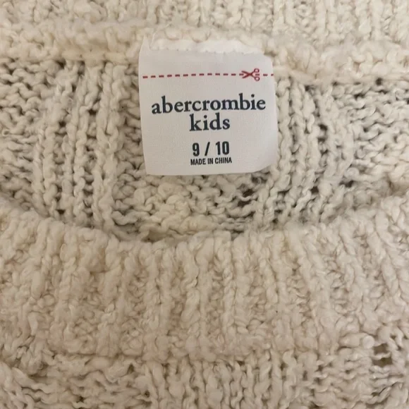 Abercrombie kids white sweater - Picture 2 of 6
